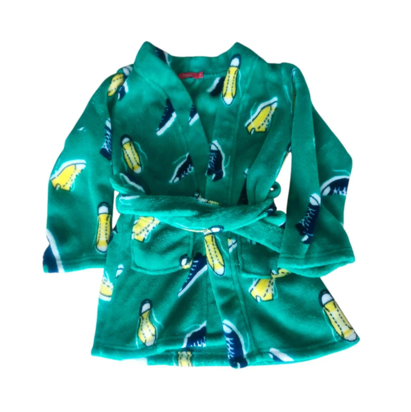 Magnifique peignoir vert garçon 5 ans avec des motifs de basket
